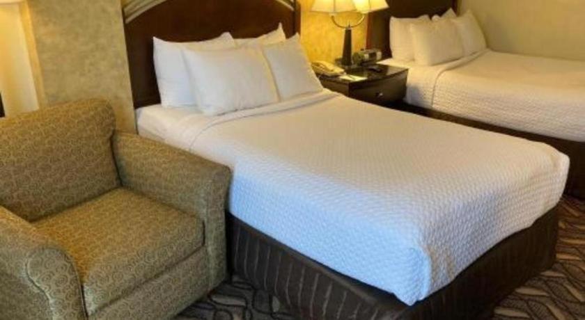 Radisson Hotel Austin - University Экстерьер фото