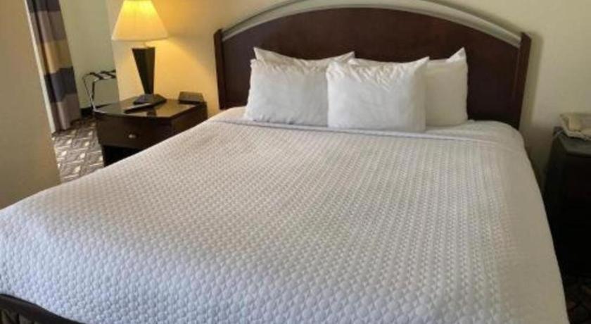 Radisson Hotel Austin - University Экстерьер фото